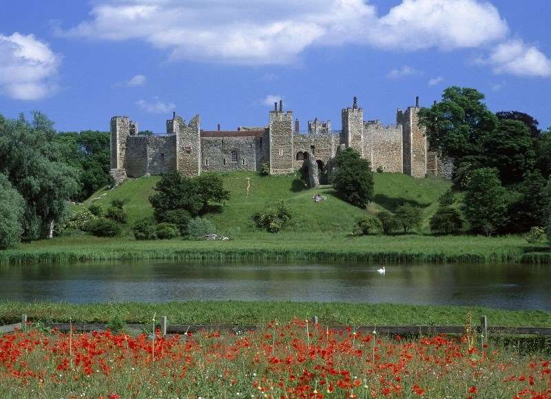 Suffolk Gardens, Castles & Wildlife